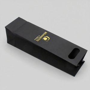 Sacs cadeaux en papier kraft brun avec poignée découpée, personnalisables avec logo, écologiques, pour bouteilles de champagne, bière, spiritueux et vin. - Product Image 2