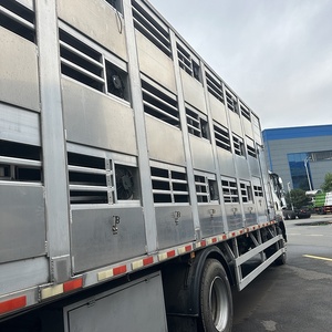 HOWO New Diesel <strong>Lorry</strong> <strong>for</strong> Animal Transport-chicken Pigs Live Poultry Carrier Truck - Product Image 4