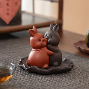 Vente en gros directe d'usine, animal de compagnie en thé Zisha Rabbit, or brut, accessoire de thé mignon et nourrissant avec une signification inégalée - Product Image 1