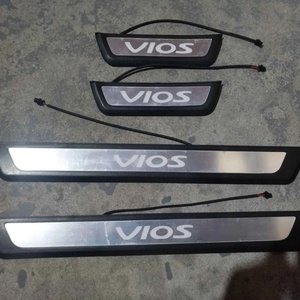 Protector de Umbral de Puerta de Coche con Luces LED de Alta Calidad, Venta Caliente de Fábrica KQD, Compatible con Toyota Vios 2014-2017 - Product Image 3