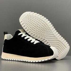 Zapatillas Deportivas Clásicas Elegantes para Hombre, Estilo Italiano, de Alta Calidad, con Malla Transpirable, Cordones, Entresuela Ligera de EVA y Suela Exterior de PVC - Product Image 4