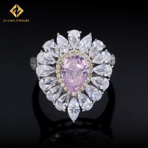 Anillo de Compromiso de Plata de Ley 925 en Oferta, Anillo de Boda para Mujer con Diamantes, Joyería de Lujo con Forma de Flor - Product Image 1