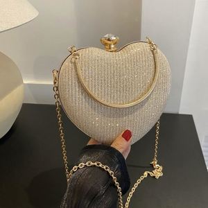 Bolso de mano coreano para mujer, bandolera de PU con cierre versátil para llevar debajo del brazo 2025 - Product Image 3