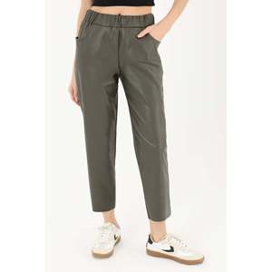 Pantalones de Mujer de Piel Sintética, Cintura Alta, Corte Recto, Color Caqui, con Bolsillos - Product Image 2