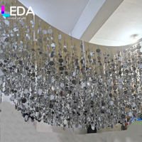 LEDA Rideau de paillettes colorées rouge, or et argent, idéal pour la décoration de plafonds et murs lors de mariages et fêtes – Meilleures ventes