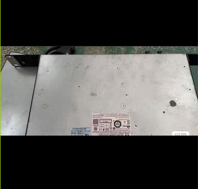 S5735-L8P4S-A-V2 switch
