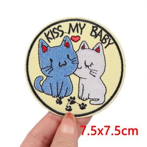 Patchs personnalisés en gros pour filles, broderies sur mesure pour vêtements, fournitures de couture, lettres, appliques, autocollants, badges - Product Image 5