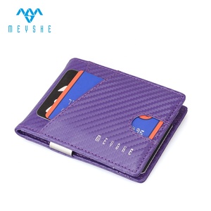 Portefeuille de pince à billets RFID en cuir PU en Fiber de carbone <span class=keywords><strong>violet</strong></span> de haute qualité avec logo en relief unisexe pour étui Airtag - Product Image 2