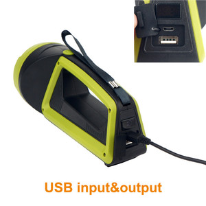 Lampe de poche LED rechargeable portable, lampe de camping haute intensité avec interrupteur tactile, corps en plastique - Product Image 2