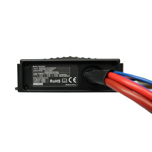 بطارية مقاومة للماء IP65 من الرصاص حمضية/ليثيوم أيون/LiFePO4 على RVs, سيارات مكشوفة ، معسكرات ، معسكرات ، شحن 12.5 فولت إلى 16 فولت 20 أمبير تيار مستمر/تيار مستمر شاحن - Product Image 4