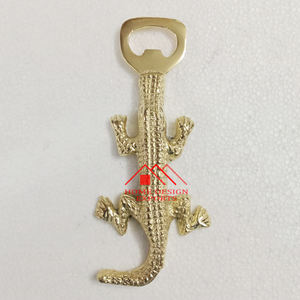 Abrebotellas de latón pulido para Barware Nightclub Party Decor Best Seller Abrebotellas de metal de latón - Product Image 1