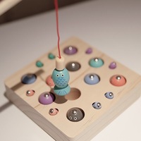 Juguete Educativo Montessori para Niños, Juego de Pesca Magnética para Capturar Insectos y Jalar Rábanos, Desarrollo de la Coordinación Mano-Ojo