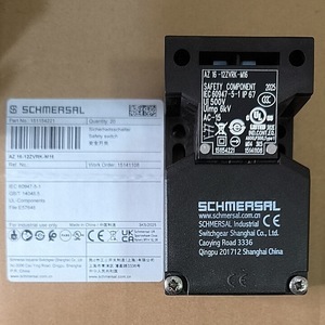 Interruptor de Seguridad Schmersal AZ 16-12ZVRK-M16 24V 16A Componente Industrial - Product Image 1