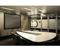 Table de réunion de bureau au design unique avec prise intelligente Petite table de conférence moderne de luxe à vendre