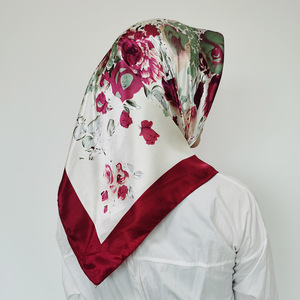 Custom High Quality <strong>Women</strong> Fashion Printed <strong>Silk</strong> Satin Square <strong>Scarf</strong> Shawl Belly Dance <strong>Silk</strong> <strong>Scarf</strong> - Product Image 3