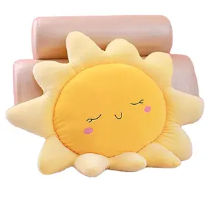 Coussin de canapé jaune en forme de fleur de soleil 2119 13.7 pouces, oreiller de cou de voiture de maison, oreiller en peluche en peluche