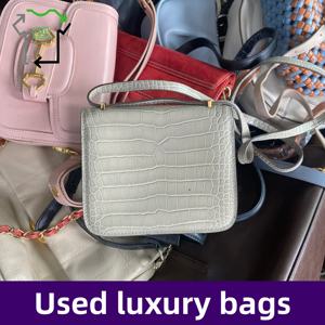 Tas Selempang Bekas Branded Grosir Campuran Gaya Second Hand Ukay Tas Wanita Bekas Tas Mewah Bekas - Product Image 3