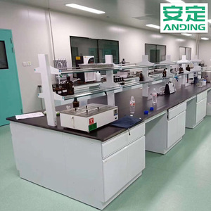 Mesa de Trabajo de Laboratorio Central de Acero Completo con Superficie Epoxi, Diseño Industrial para Uso en Laboratorios Escolares - Product Image 5