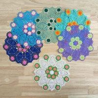 Napperons en dentelle multicolores faits main au crochet, patchs brodés ronds pour la décoration de table, vêtements, oreillers, sacs, accessoires de couture DIY