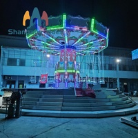 Chaises volantes sur remorque, manège pivotant portable avec lumières LED pour les foires et les festivals