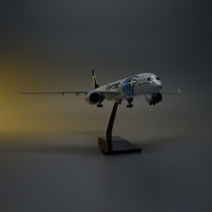 Modelo de Avión Egypt 350 A350 de 47 cm 1/142 en Oferta, con Luz, Decoración de Avión, Regalo Promocional Empresarial, Venta de Fábrica - Product Image 4