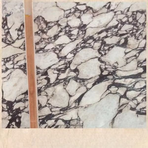 Superbe dalle de marbre Calacatta Viola à vendre - Product Image 5