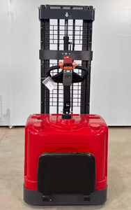 Montacargas WELIFTRICH ES-15AS de 1.5 Toneladas con Sistema de Mástil de Tres Etapas, Batería de Plomo-Ácido y Operación con Asiento, Cumple con las Normas Internacionales - Product Image 5