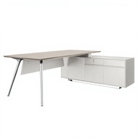 Bureau de direction moderne modulaire réversible avec armoire intégrée pour bureaux professionnels et privés