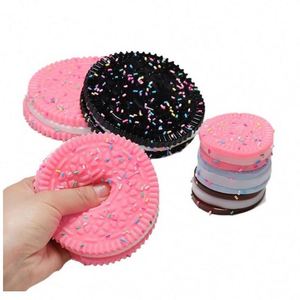 TOYSRUNNER RO020 2025 ของเล่นบีบคลายเครียดคุณภาพพรีเมียม ทำจากวัสดุ TPR นุ่ม บีบได้ บรรเทาความวิตกกังวล สำหรับโต๊ะทำงาน เหมาะสำหรับผู้ใหญ่และเด็ก - Product Image 1