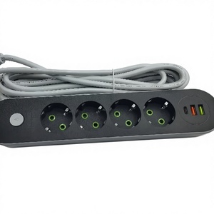 Regletas estándar europeas con tres enchufes USB y tipo C, las regletas más vendidas - Product Image 1