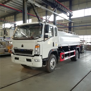 Camion-citerne à eau potable en acier inoxydable Sinotruk de qualité supérieure Euro3 neuf 160 ch au prix le plus bas - Product Image 2