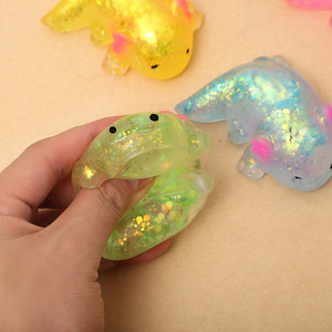Jouets de décompression TPR Maltose Salamander Glitter Aurora Squishy à rebond lent, cadeau promotionnel très demandé pour enfants et adultes - Product Image 3