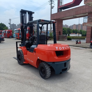 Good Condition Toyota <b>Forklift</b> 5ton Mini <b>Forklift</b> Truck Used Diesel <b>Forklift</b> 7FD50 5Tons with Original Japanese Engine - Product Image 5