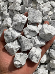 Venta al por mayor de <span class=keywords><strong>piedra</strong></span> en bruto de piedras preciosas en bruto Mineral Irregular curación cristales naturales piedras en bruto para fengshui - Product Image 5