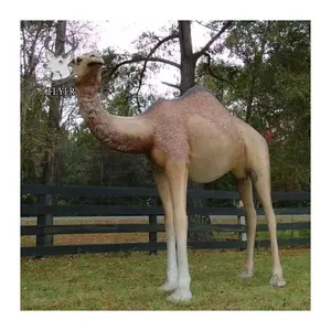 Bahçe için açık yaşam boyutu büyük reçine hayvan heykel fiberglas deve heykeli