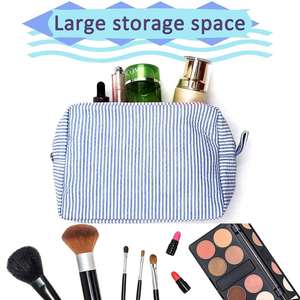 Bolsa de Cosméticos Grande para Mujer, Neceser de Viaje con Rayas, Bolsa de Cosméticos de Tela Seersucker, Organizador Estético para Mujer, Bolsa de Almacenamiento - Product Image 4