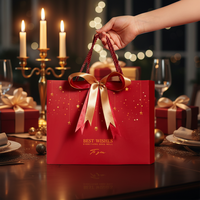 Sacs cadeaux en carton blanc haut de gamme, ruban, estampage à chaud or, impression offset, logo personnalisé, promotion, supermarché
