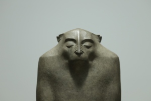 Escultura de bronce de 'El Turbulento Interior' - Product Image 5