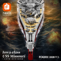 Fangcheng FC4203 Iowa Class Battleship 83cm Blok Bangunan Plastik Mainan Edukatif 800+ Blok Bertenaga Baterai Remaja Unisex