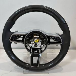 Volante per Porsche Panamera, Macan, Cayenne, Taycan, 718 Cayman, GT4 RS, 911 Carrera, Targa, 911 RS, 911.2, 991, 992, GT2 RS - Product Image 3