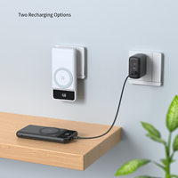 Power Bank Multifungsi 10000mAh dengan Pengisian Daya Nirkabel, Kabel Terintegrasi, dan Desain Colokan Global