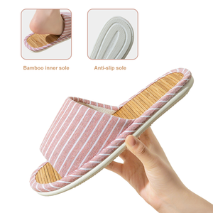 Pantofole Unisex in Bambù e <span class=keywords><strong>Lino</strong></span> Traspiranti Silenziose Naturali Antiscivolo con Suola Morbida per Interni - Product Image 2