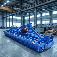 Herse rotative pliante robuste de 4 m à dents verticales pour préparation du sol et semis, pour tracteur