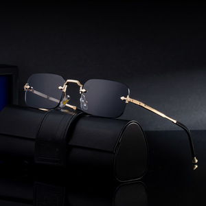 Frameloze metalen zonnebrillen unisex 2025 nieuw Europees Amerikaans klein montuur UV400 zonbescherming grensoverschrijdend - Product Image 4