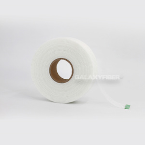 Ruban auto-adhésif pour la réparation des fissures dans les murs secs - Product Image 6