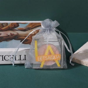 Pochette en <span class=keywords><strong>organza</strong></span> personnalisée avec logo, sac à savon en cristal, pochette cosmétique en polyester avec cordon de serrage, sac de rangement pour bijoux, pour cadeau et <span class=keywords><strong>parfum</strong></span> - Product Image 3