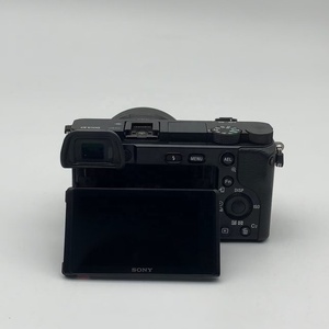 กล้องมิเรอร์เลส <span class=keywords><strong>Sony</strong></span> <span class=keywords><strong>A6100</strong></span> Alpha 6100 ขายส่ง พร้อมเลนส์ 16-50 มม. PZ ความละเอียด 24.2MP ระบบโฟกัสอัตโนมัติเร็ว 0.02 วินาที ถ่ายวิดีโอ 4K ระบบ Eye AF แบบเรียลไทม์ สำหรับ Vlog ขายส่งจำนวนมาก - Product Image 3