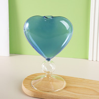 Verres à vin personnalisés en gros, en forme de cœur, avec paille et motif papillon, pour bars et fêtes
