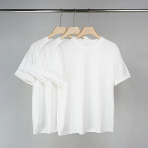 Camiseta de algodón peinado 210 GSM 100% de alta calidad para hombre, camisetas personalizadas con serigrafía para mujer, diseño personalizable - Product Image 3
