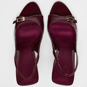 صندل نسائي فاخر أنيق بكعب عالٍ رفيع ومقدمة مستديرة من جلد النبيذي اللامع - Product Image 3